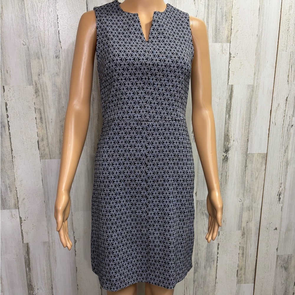 Margaret M‎ Gray Sleeveless Dress